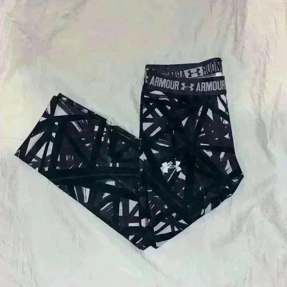 Under Armour Cropped Patterned Leggings